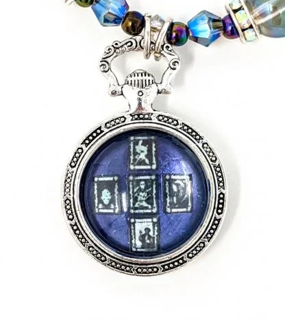 Purple and Blue Tarokka Pendant curse of strahd Medieval Miniatures