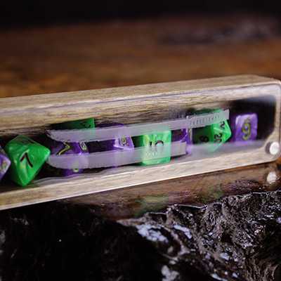 clear cover dice box with engraved katana