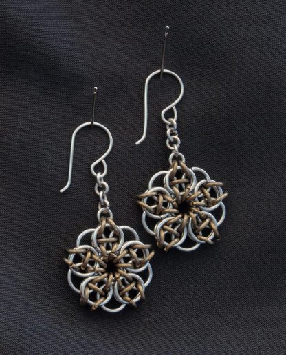 steel & Titanium earrings celtic flowers gold Lukas Craft