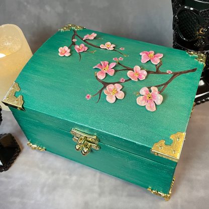 Cherry blossom luxury Dice Chest in green